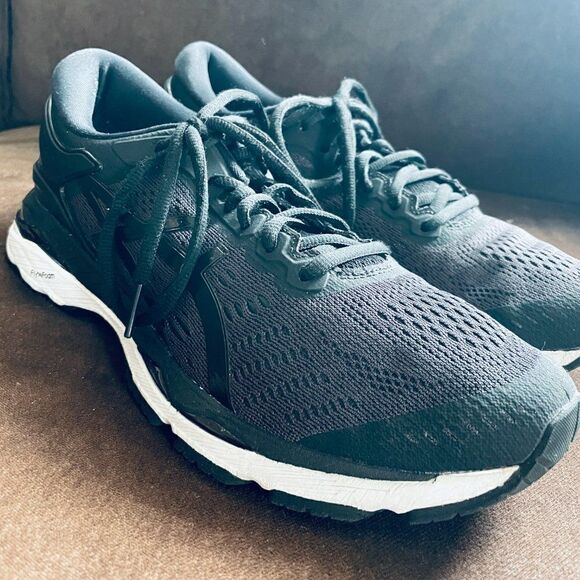 Excellent Asics GEL-Kayano 24 womens 9.5 US Medium 41.5 EUR Black - Picture 10 of 15